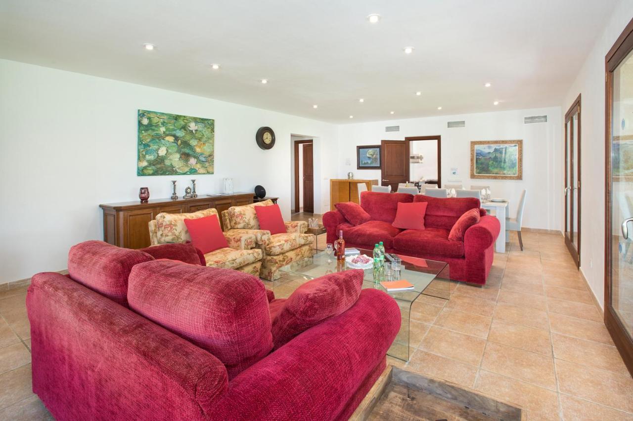 Owl Booking Villa Siquier - Luxury Retreat With Mountain Views بويينسا المظهر الخارجي الصورة