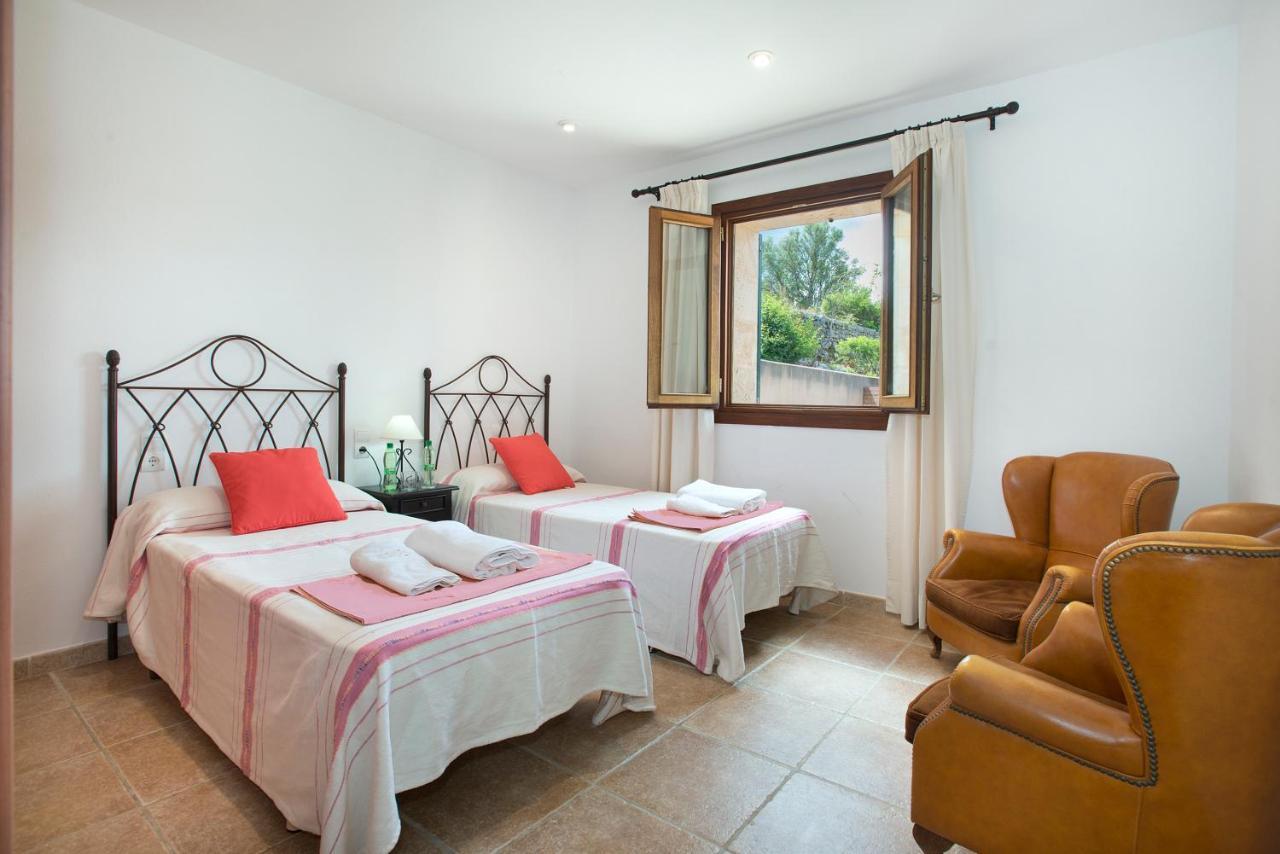 Owl Booking Villa Siquier - Luxury Retreat With Mountain Views بويينسا المظهر الخارجي الصورة