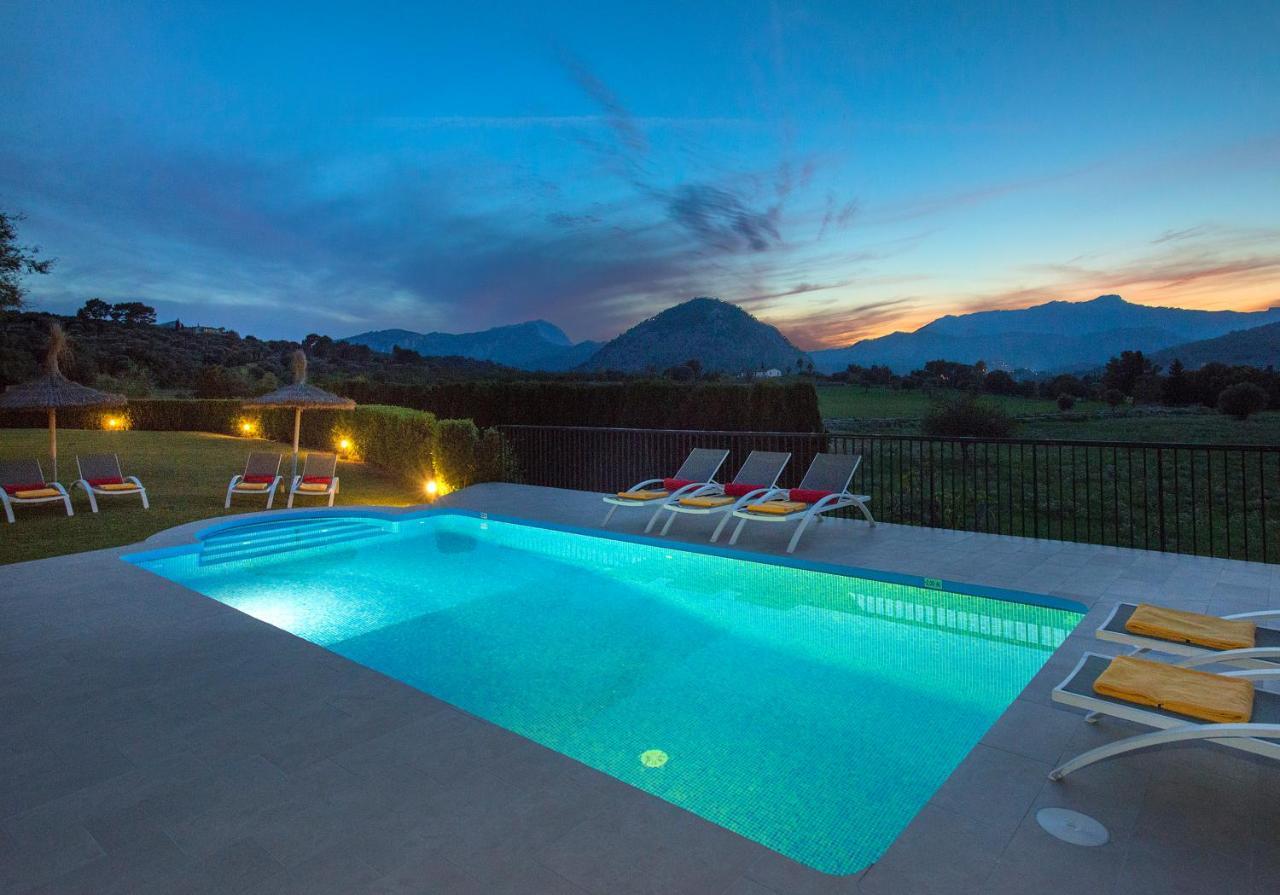 Owl Booking Villa Siquier - Luxury Retreat With Mountain Views بويينسا المظهر الخارجي الصورة